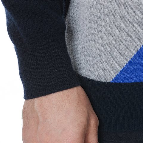 Crew neck colour block sweater